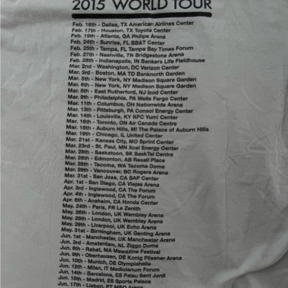 Maroon 5 Concert 2015 World Tour Band T-shirt Gray Unisex Size Medium Corton - Picture 10 of 10